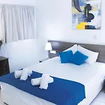 Stephanie Larnaca