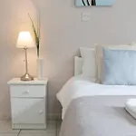 Stephanie Apartament *