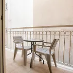 Stephanie Larnaca
