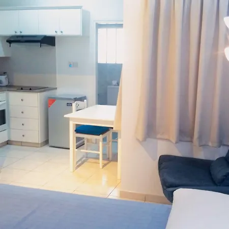 Stephanie Апартаменты Ларнака