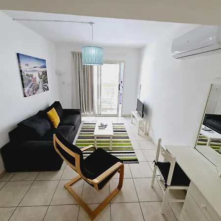 Stephanie Daire Larnaca